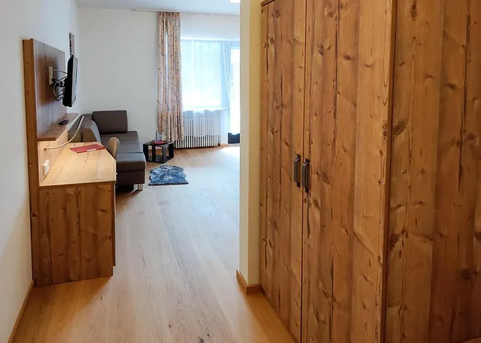Bayerischer Wald, Fvi Und Restaurant Отель Нойкирхен
